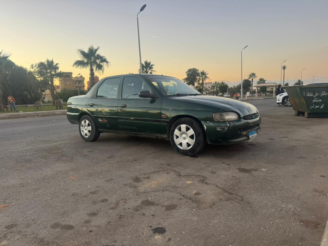 فورد اسكورت 1998