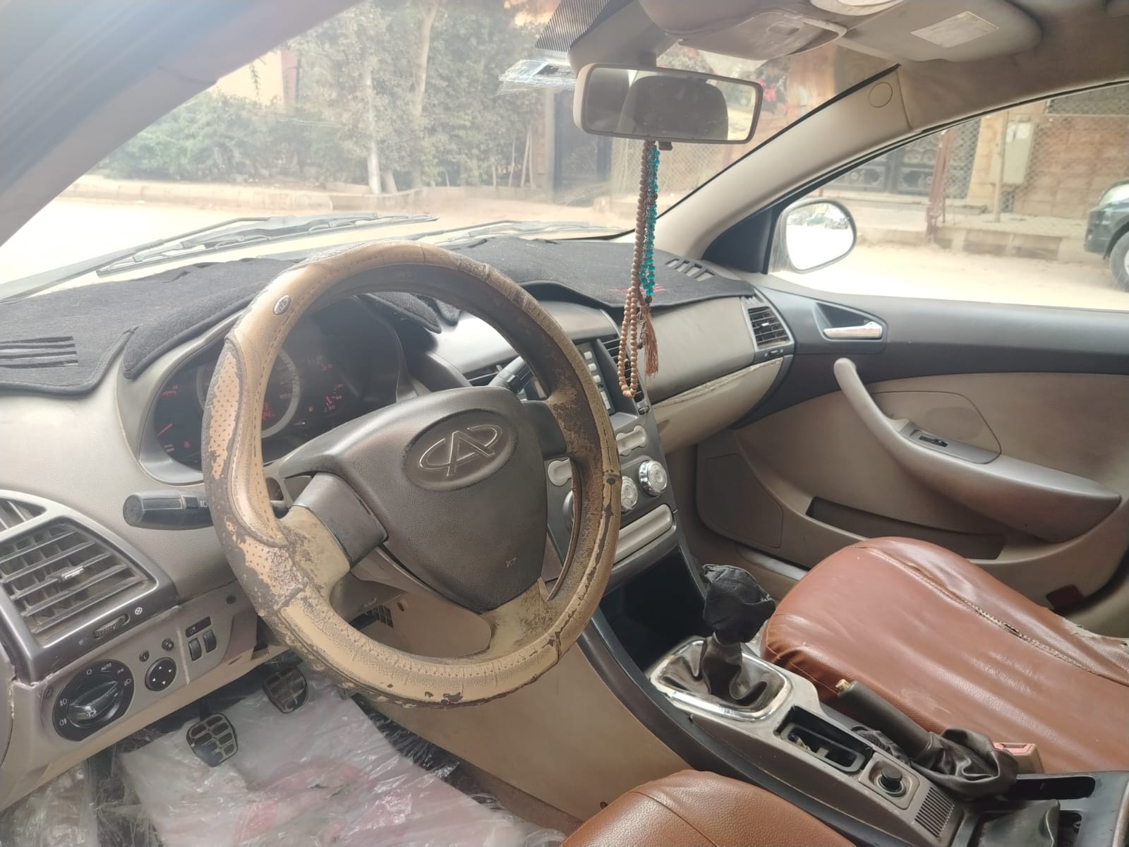 سبرانزا m11 2010